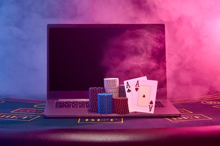 Gulungan roulette berputar dengan dealer profesional di togel home